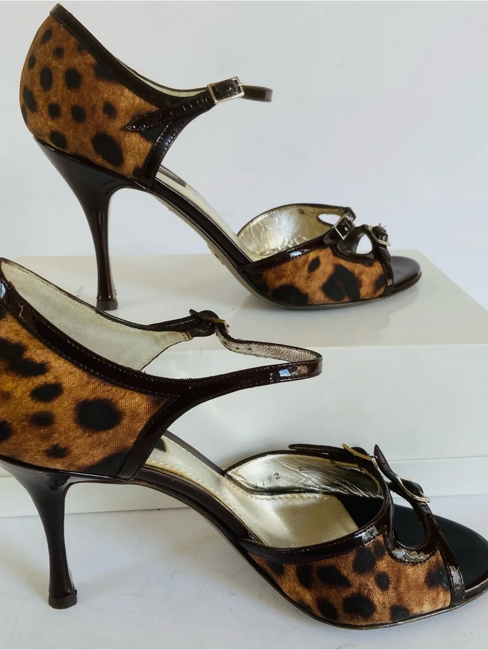 Dolce & Gabbana brown black animal print heels 37.5
